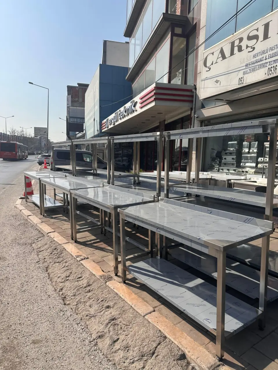KROM ÇALIŞMA TEZGAHLARI (TABANLI / TABANSIZ / KAPALI SEÇENEKLİ), fotoğraf 3